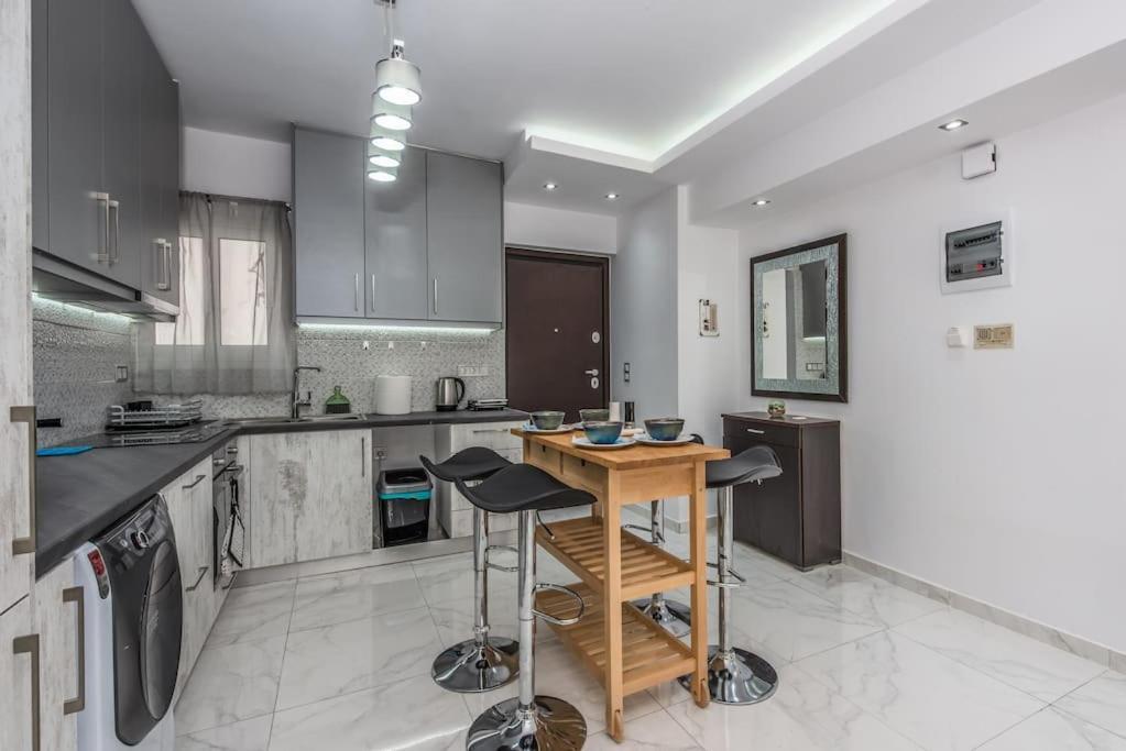 Be Cool Near Kypseli By Atheniankeys Apartment Екстериор снимка